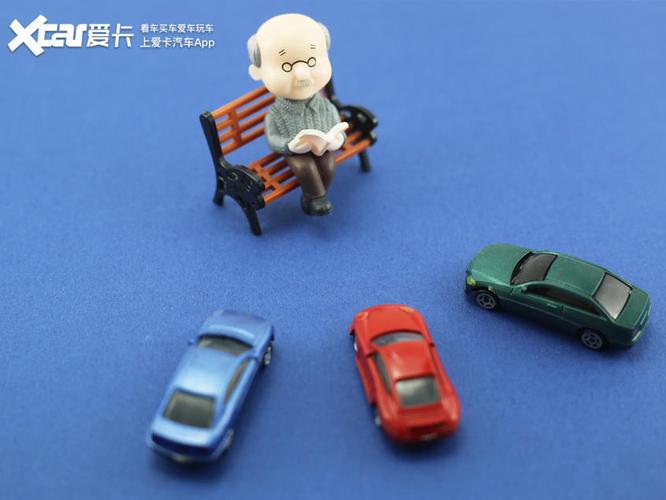 公安部6年内7座非营运小微型客车免检